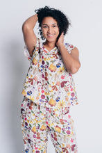 Load image into Gallery viewer, EVERYDAY CAP SLEEVE TOP | LINEN - GARDEN PRINT