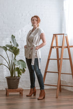 Load image into Gallery viewer, cream vest showing tie details