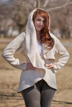 Load image into Gallery viewer, Creme circle jacket with hood
