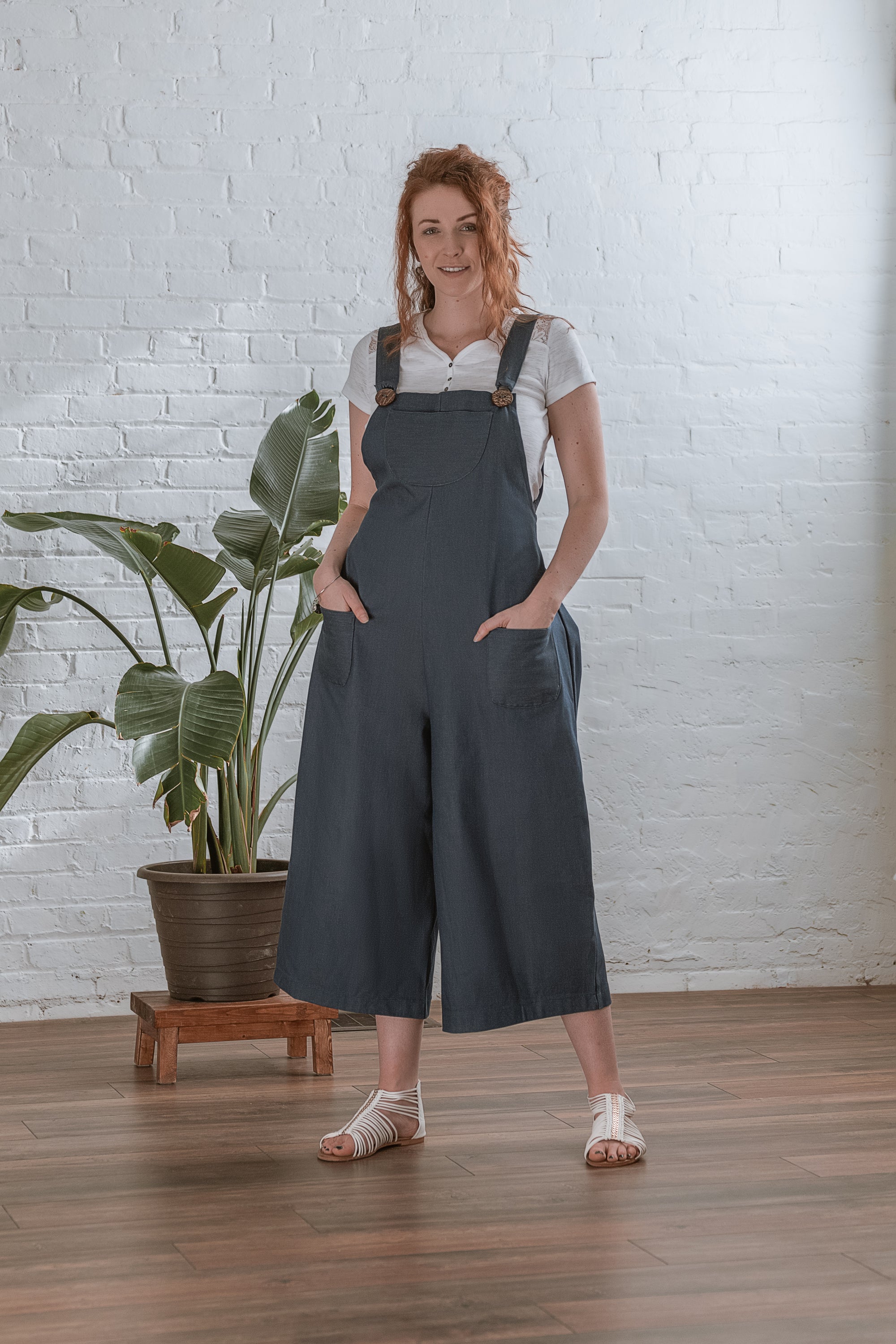 Women's Casual Pants & Overalls | Conscious Fashion