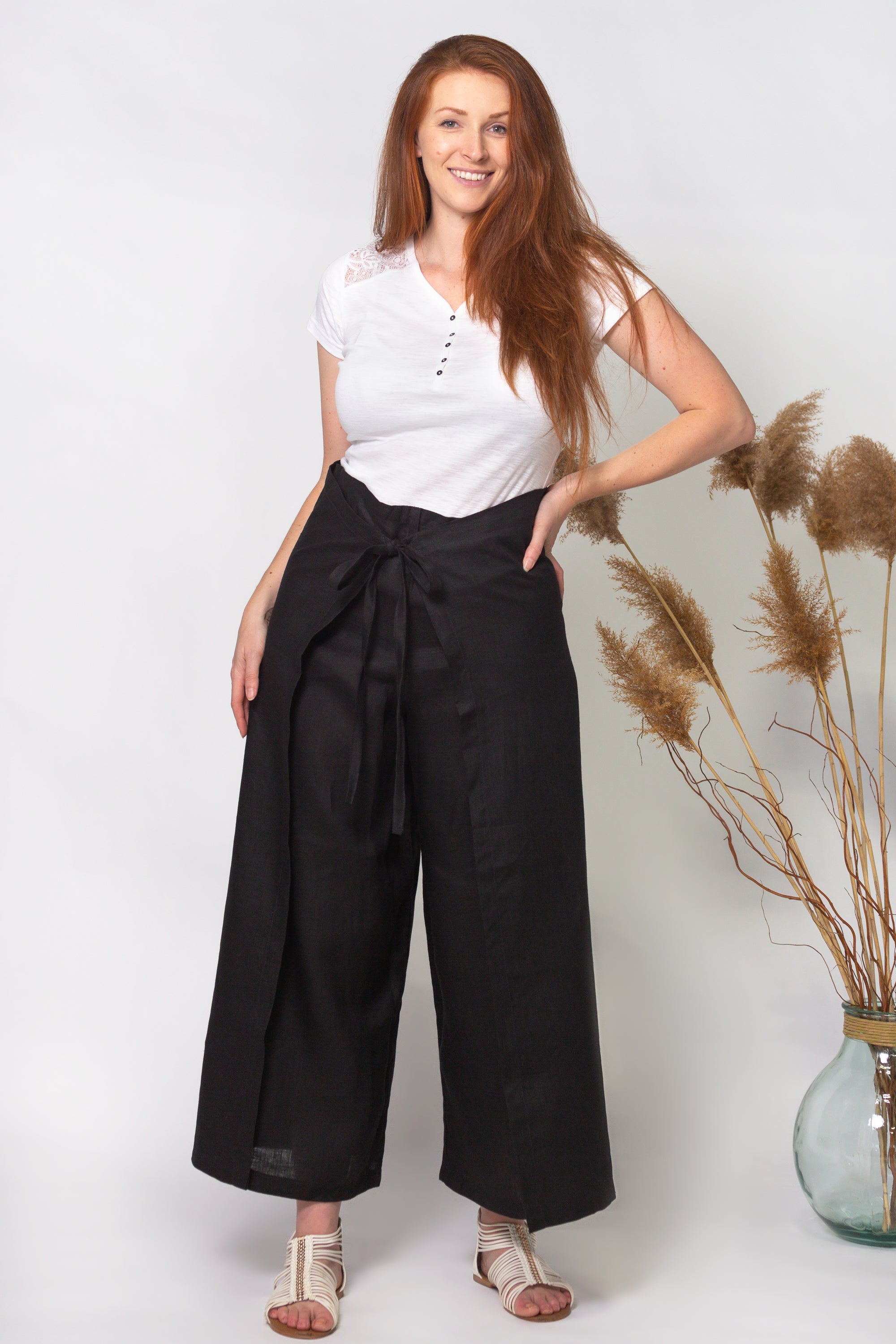 WONDER WRAP PANTS in 100% onyx LINEN