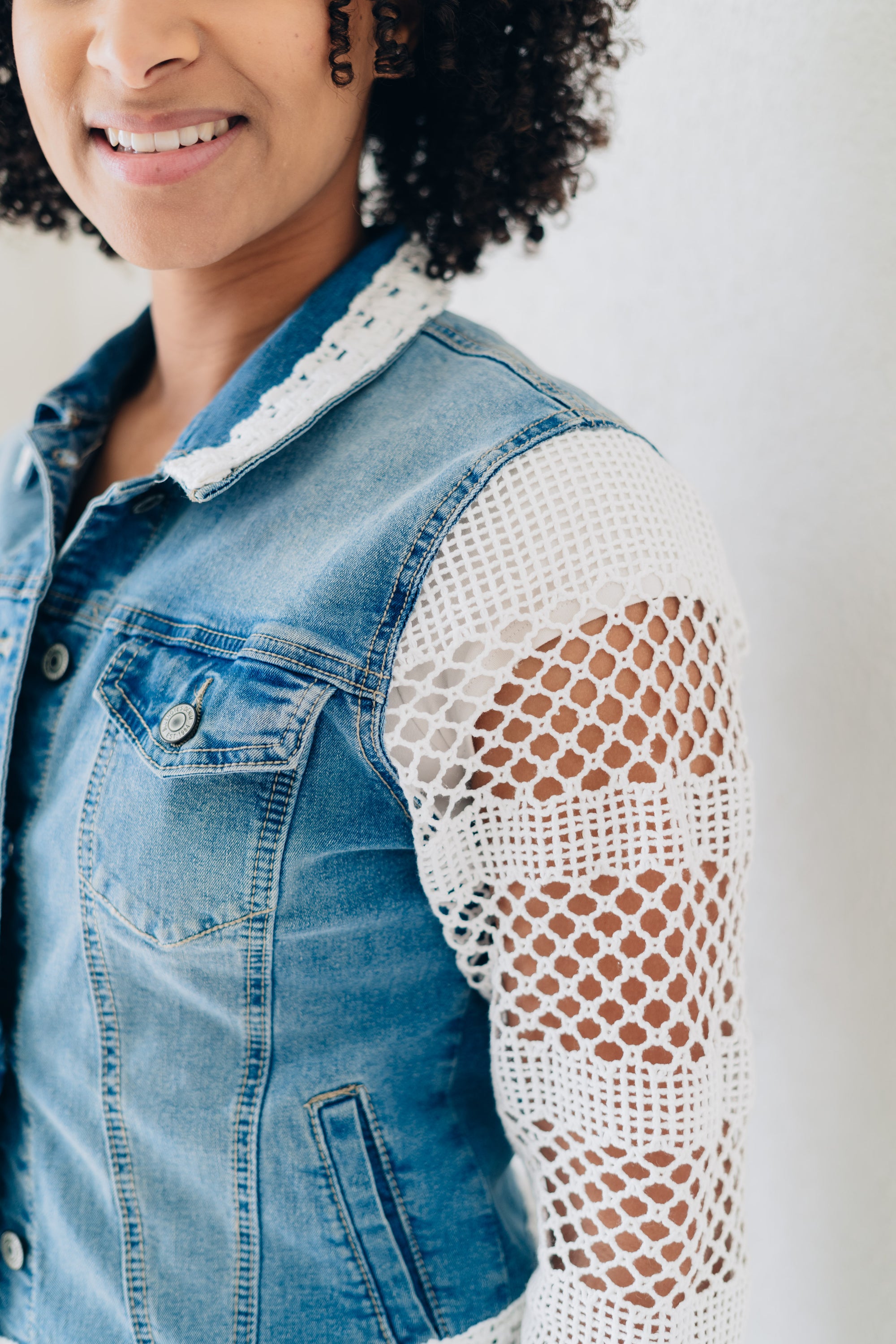 RECLAIMED JEANNIE JACKET |  DENIM - LACE STRAIGHT SLEEVE - BLUE