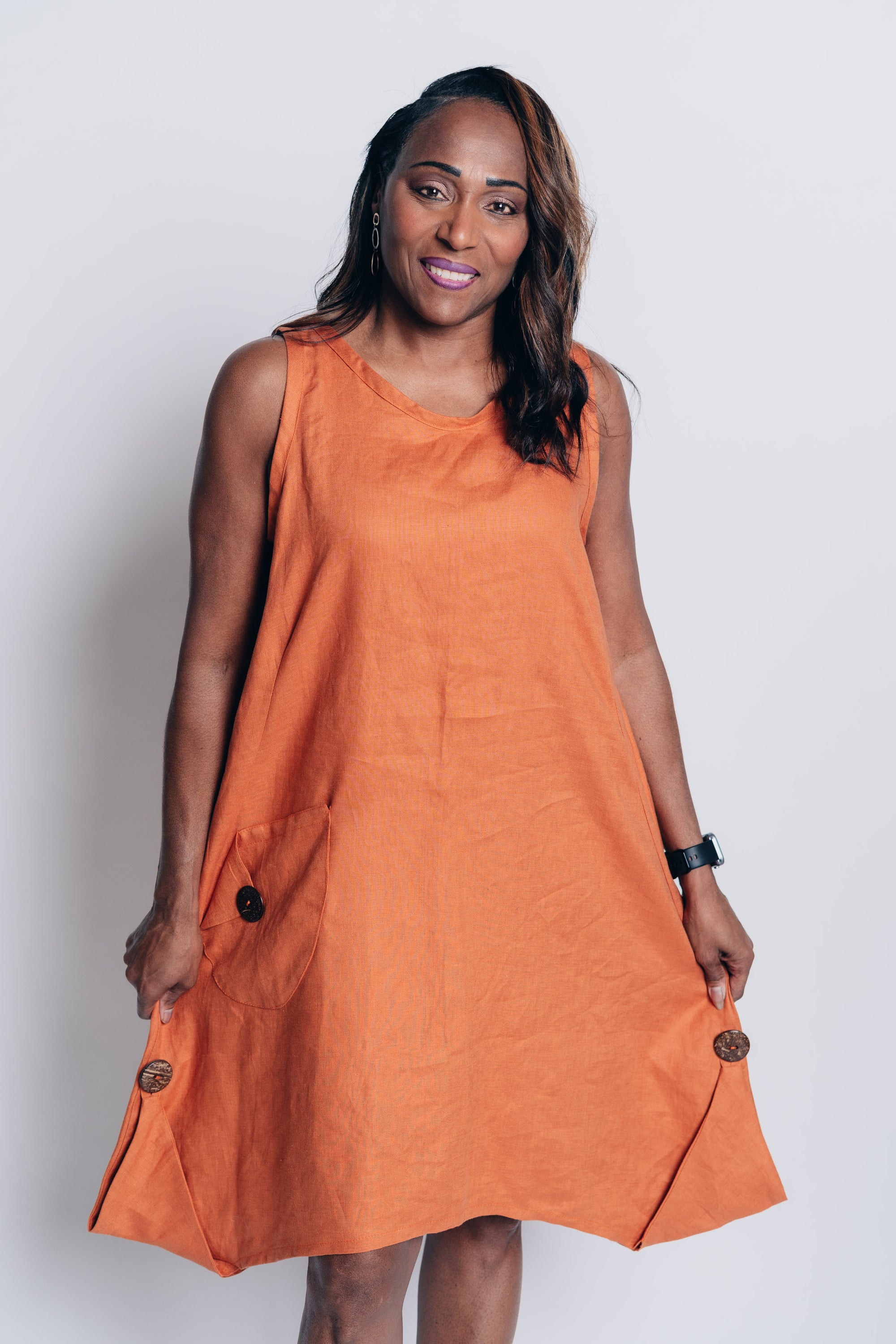 ESSENTIAL JENNA knee-length DRESS in 100% LINEN in tangerine orange