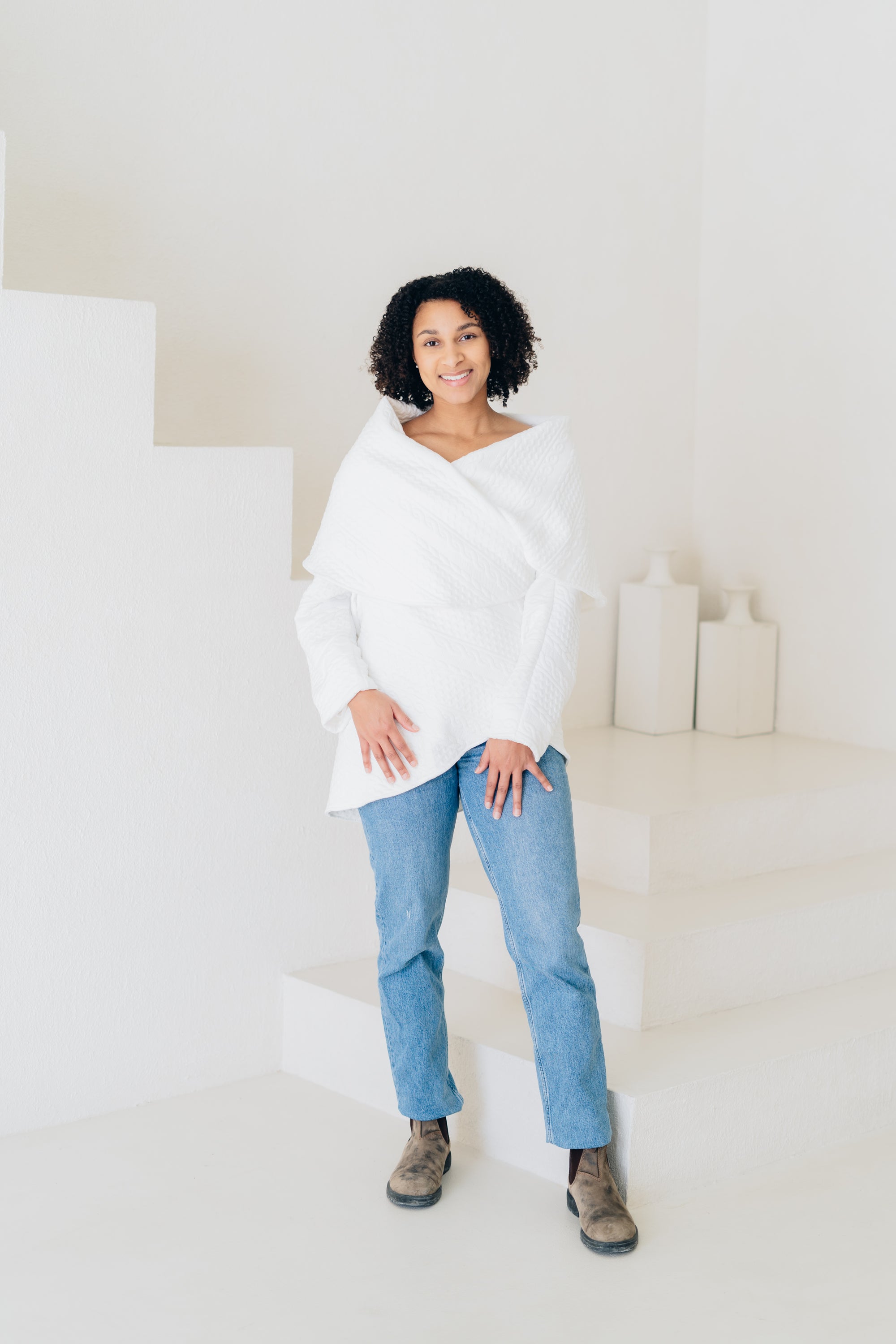 SIGNATURE MULTI-WAY CIRCLE CARDIGAN | OEKO-TEX CERTIFIED - WHITE