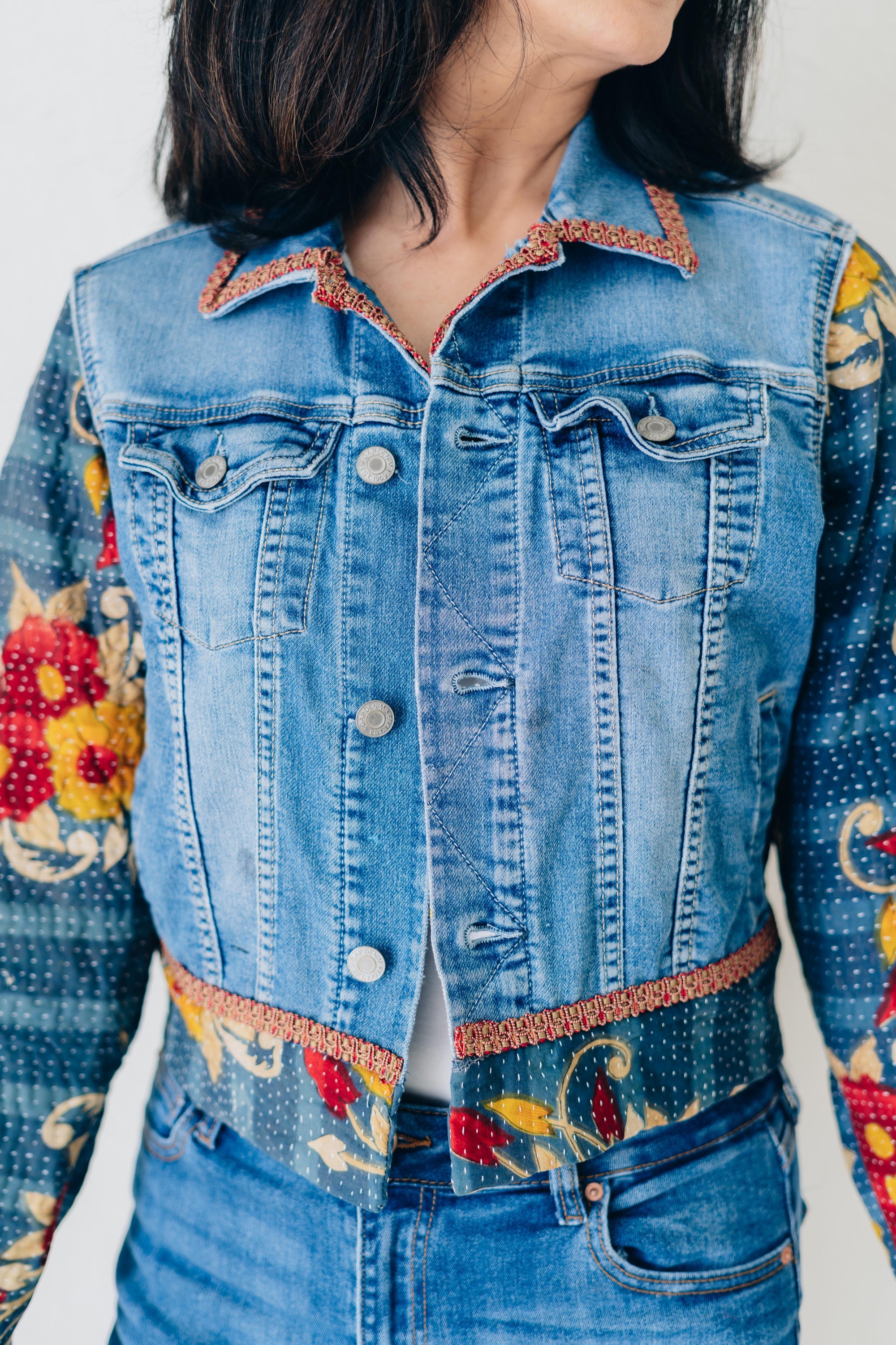 RECLAIMED JEAN JACKET in upcycled blue DENIM and traditional Indian KANTHA COTTON RED PRINT