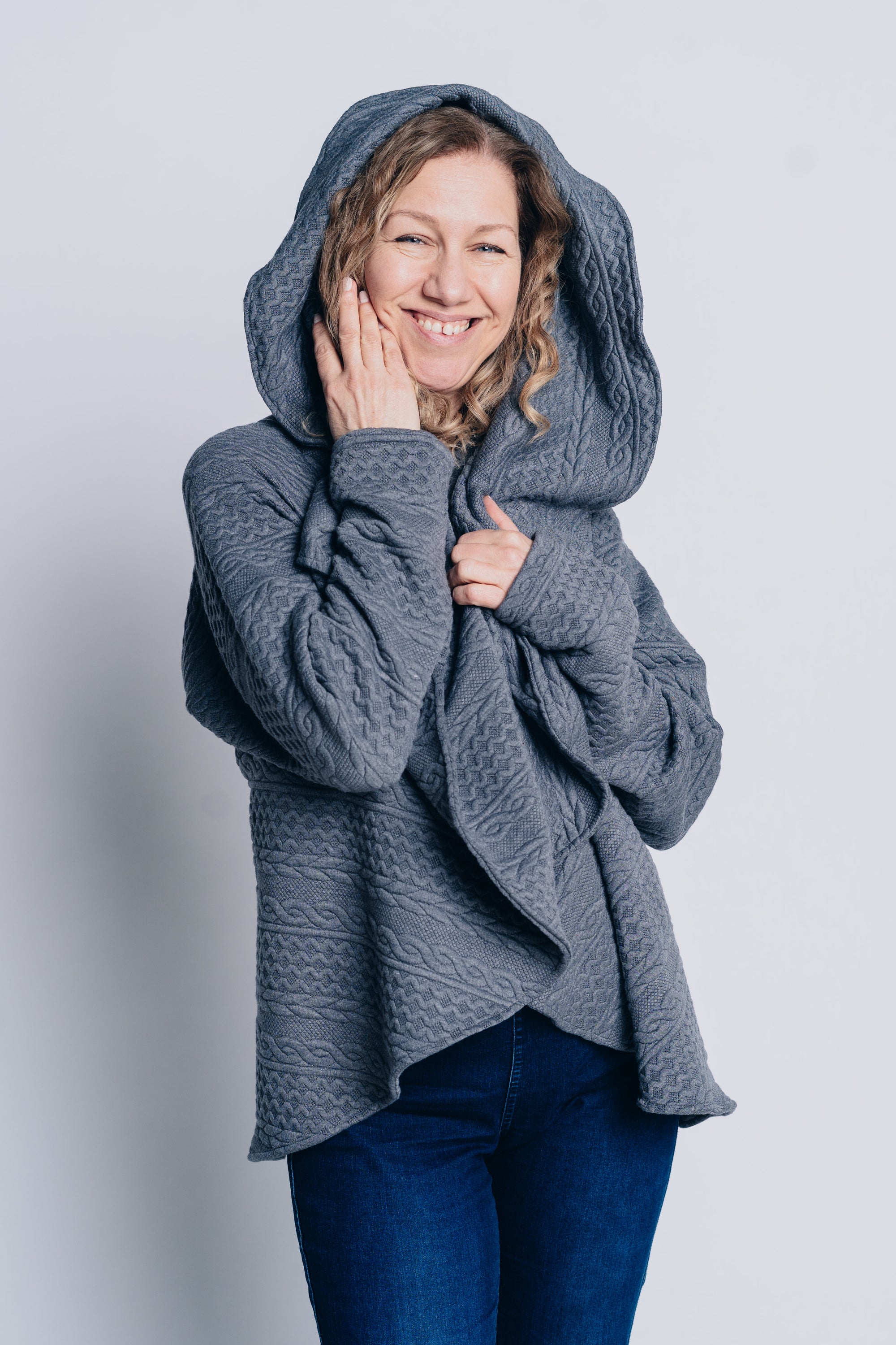 SIGNATURE MULTI-WAY CIRCLE CARDIGAN | OEKO-TEX CERTIFIED - GREY