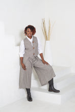 Load image into Gallery viewer, WONDER WRAP PANTS | LINEN - TAUPE

