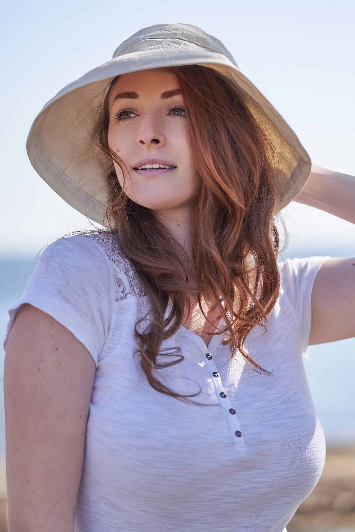 natural brimmed hat
